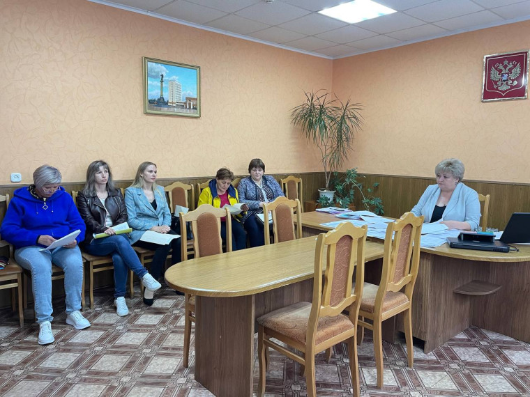 Комиссия по вопросам отработки недоимки, мобилизации дополнительных доходов в бюджеты всех уровней.. Комиссия по вопросам отработки недоимки, мобилизации дополнительных доходов в бюджеты всех уровней..